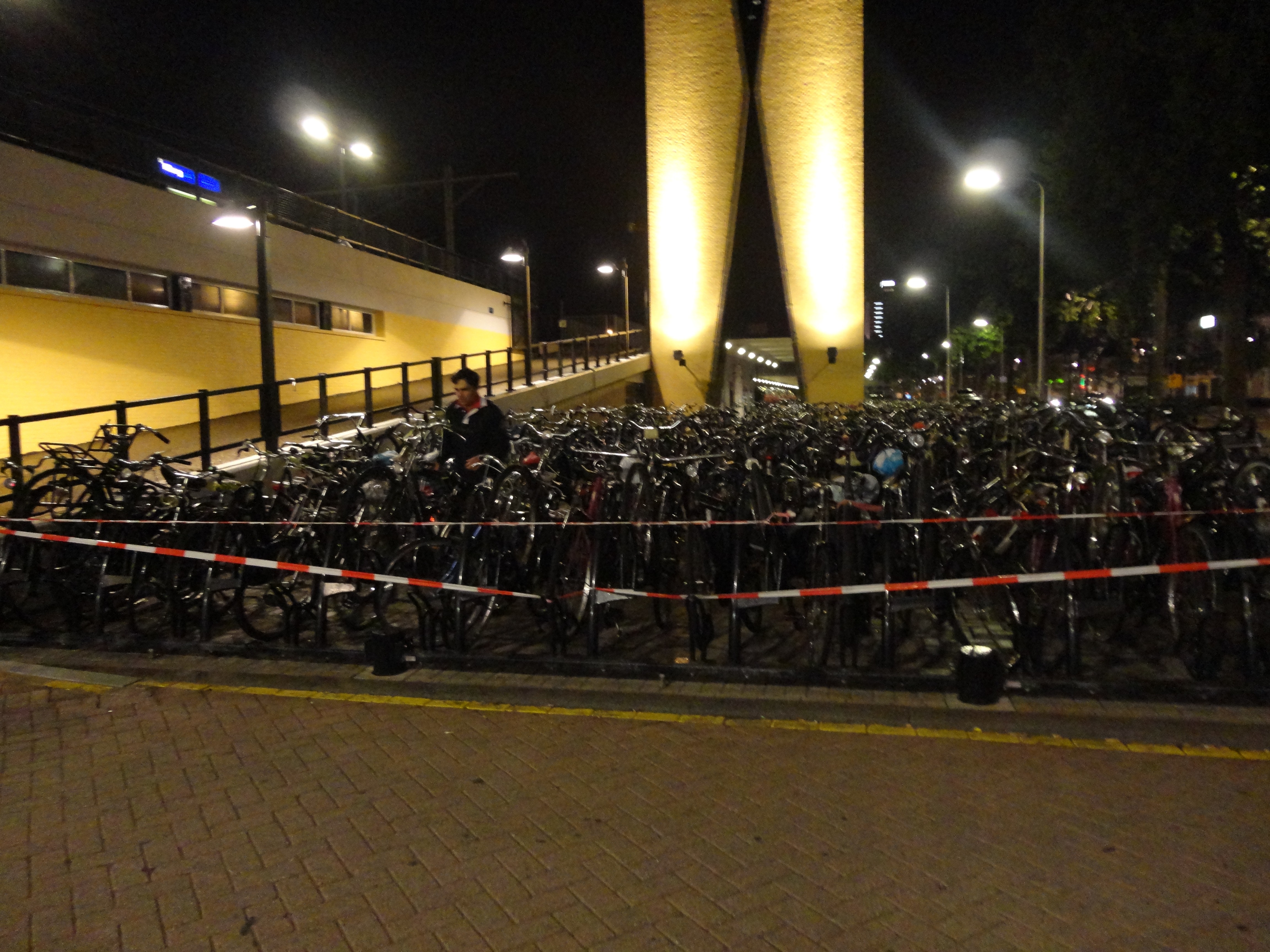 Tilburg garage à vélos de la gare Expat aux PaysBas